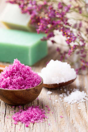The Role of Herbs and Essential Oils in Detox Baths: British Botanicals for Cleansing