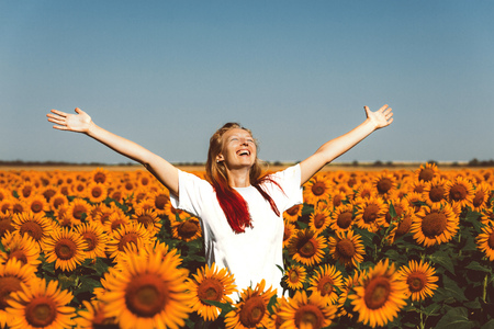 Herbal Teas for Stress Relief: The British Approach to Natural Calm
